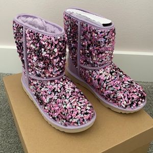 Girls Ugg Classic Stellar Purple Sequin size 4